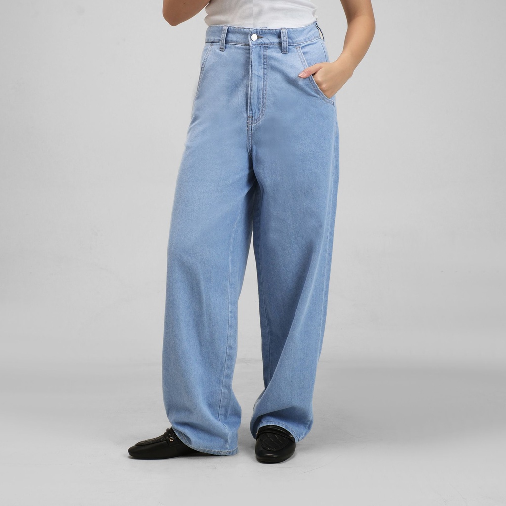 LIGHT BLUEE.jpg