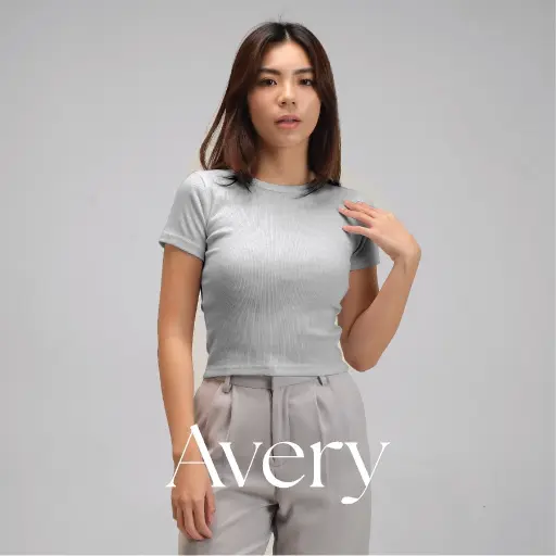 Avery Knit T-Shirt Stretch | Atasan Kaos Wanita Basic Fitted Knit Top Stretch Lengan Pendek